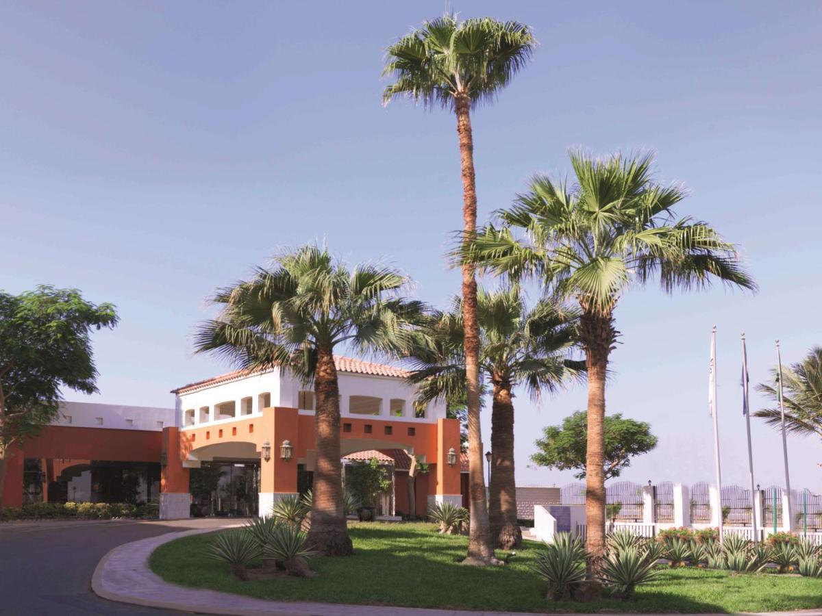 Radisson Blu Hotel, Yanbu Exterior photo